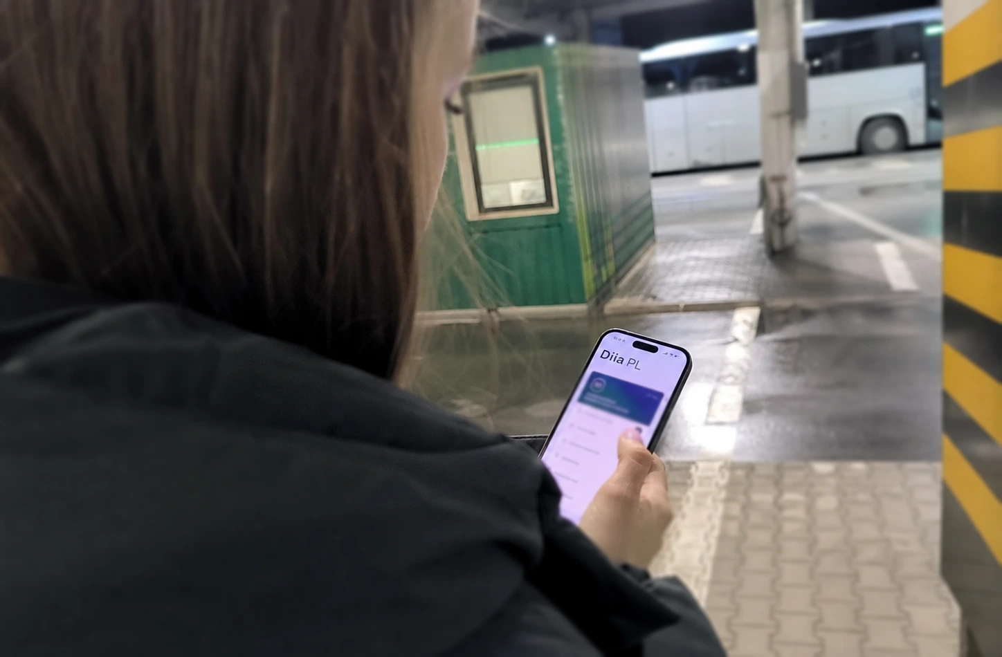 Diia.pl і статус UKR у Польщі: які права дає документ тимчасового захисту