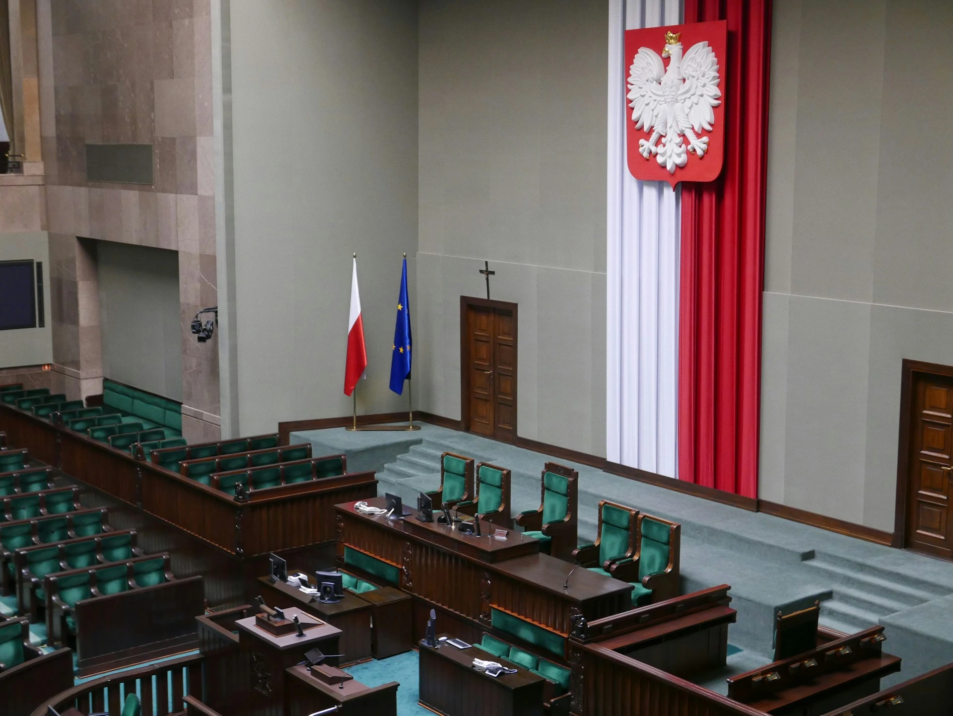 Karta Polaka 2026: хто має право подати заяву і що дає документ